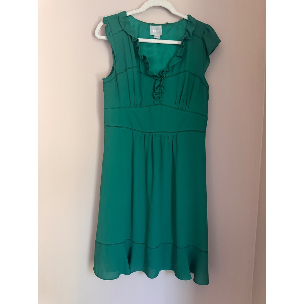 Maeve Anthropologie Green Ruffle V-Neck Empire Waist Fit Flare Dress Womens 12 - Picture 2 of 7